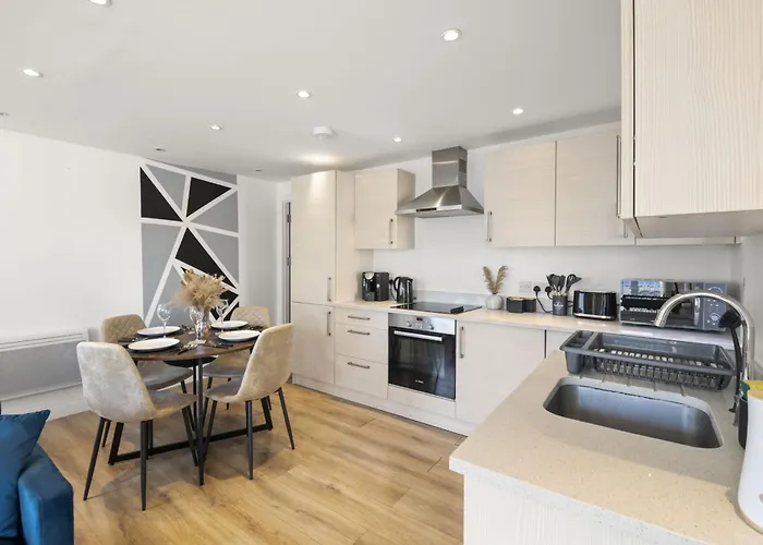2 Bdr, Wembley Stadium, Parking, Family Friendly