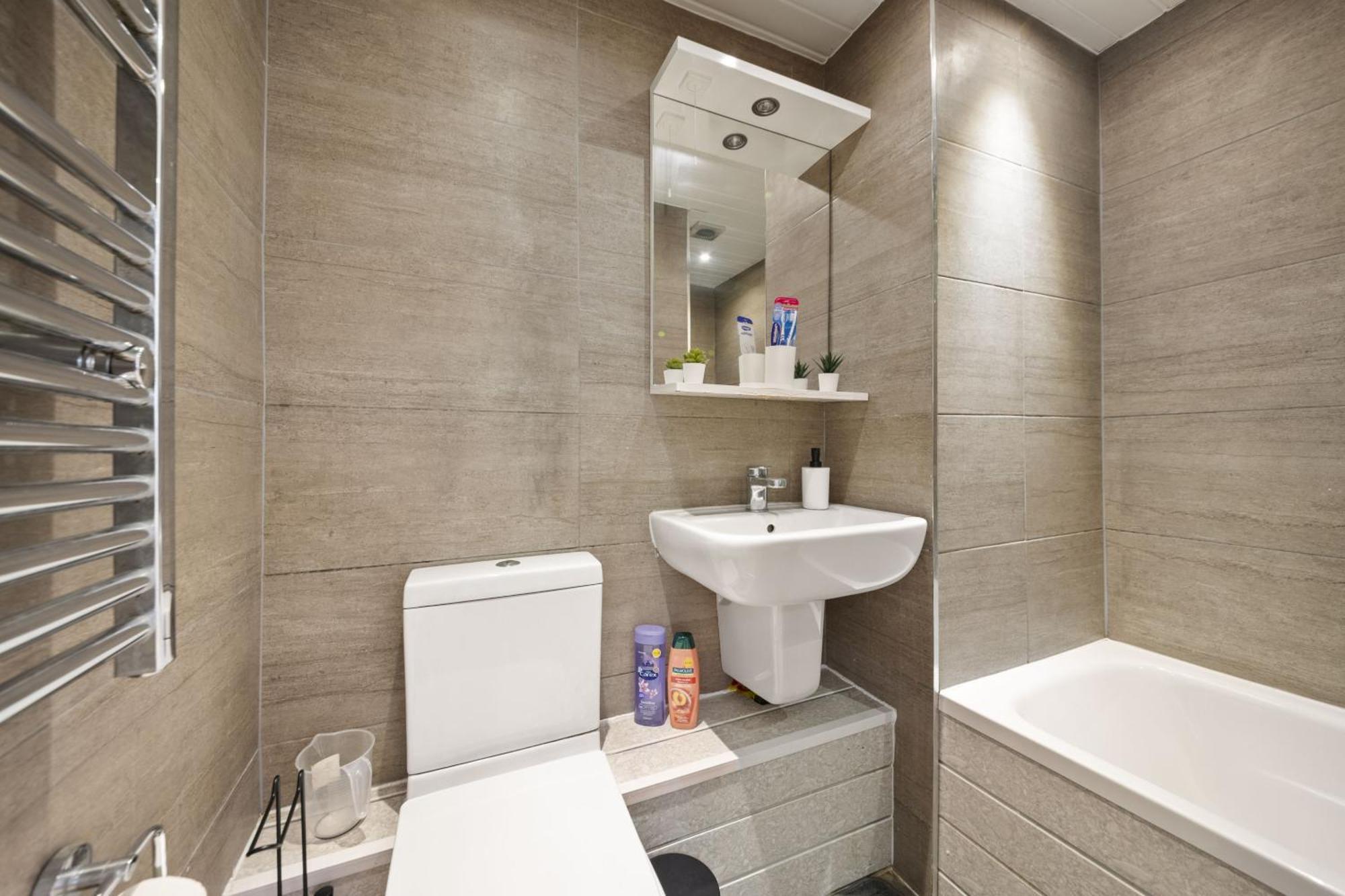 Апартаменты 2 Bdr, Wembley Stadium, Parking, Family Friendly